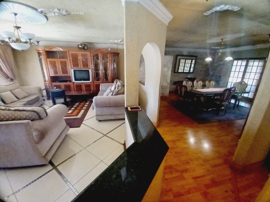 3 Bedroom Property for Sale in Vaalpark Free State